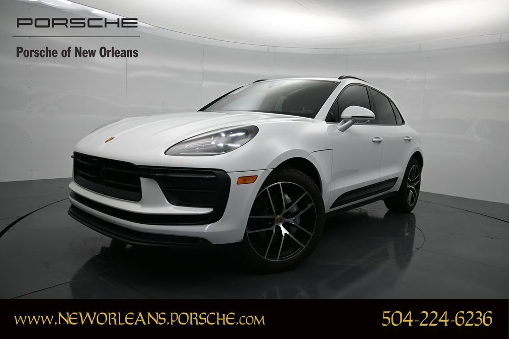 2025 Porsche Macan AWD