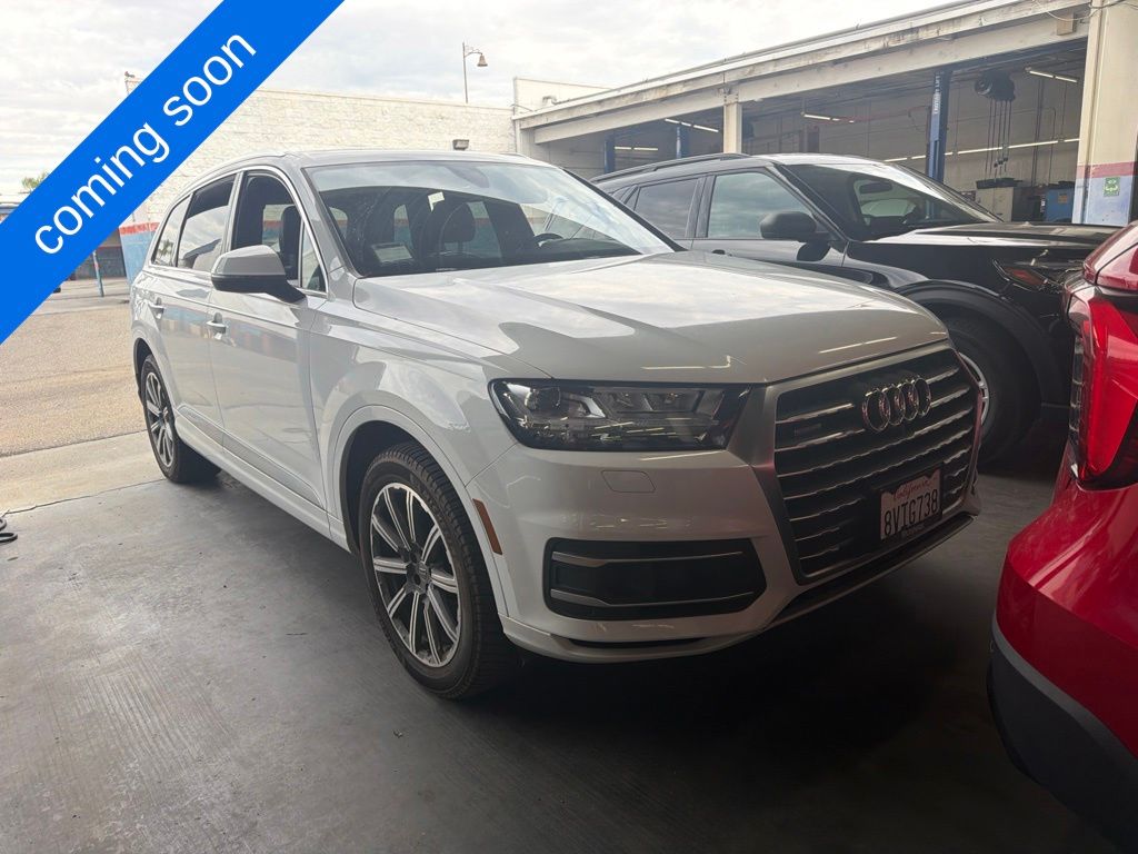 Glacier White 2018 Audi Q7 SUV / Crossover 8-Speed Automatic