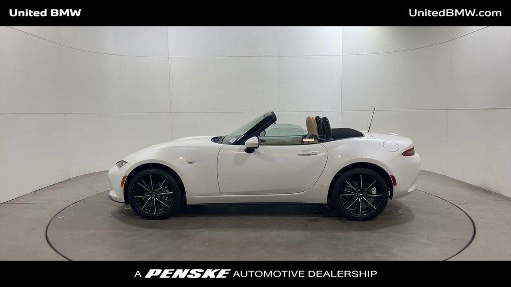 Thumbnail: 2024 Mazda MX-5 Miata - 5