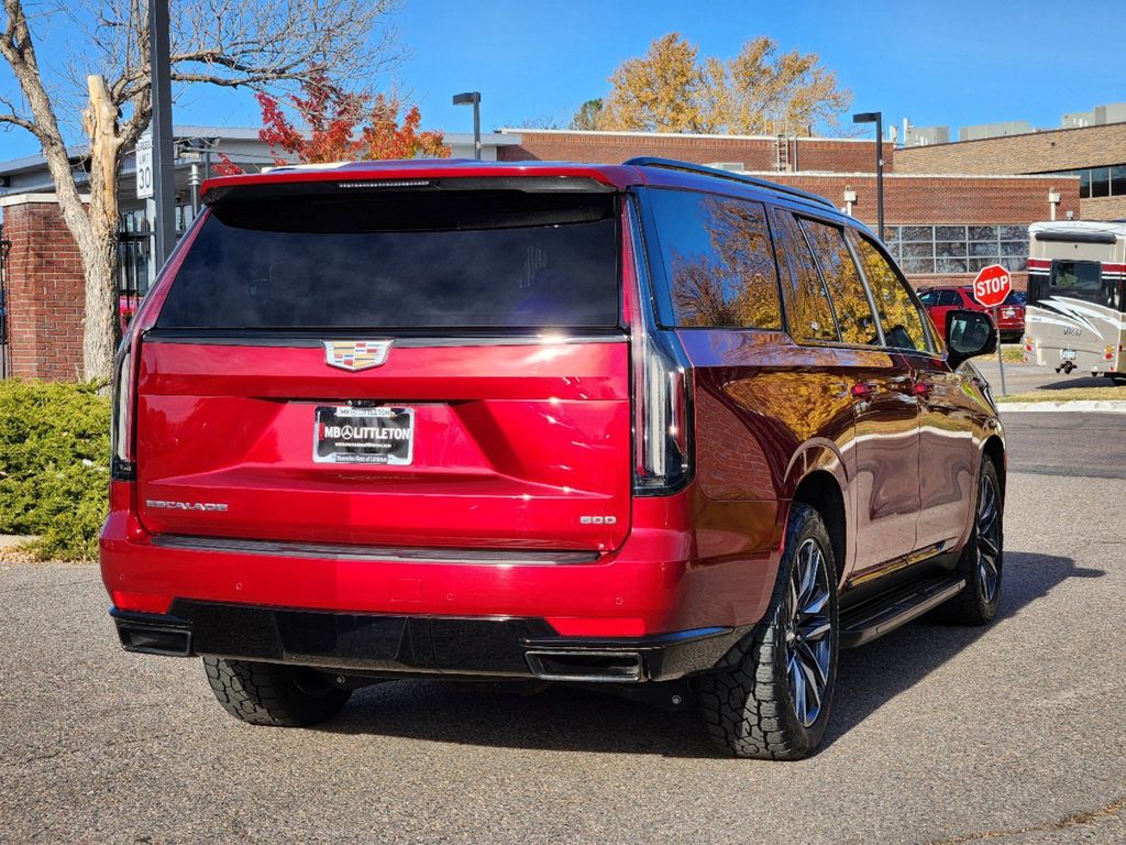 2021 Cadillac Escalade ESV Sport Platinum 5