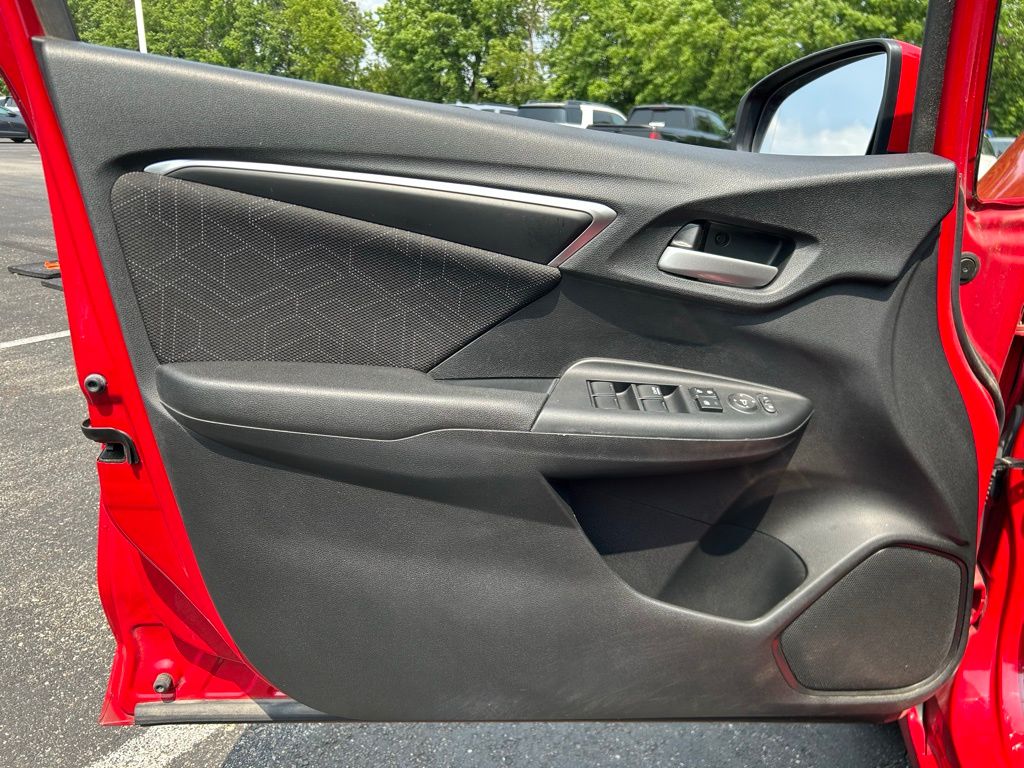 Thumbnail: 2015 Honda Fit - 18