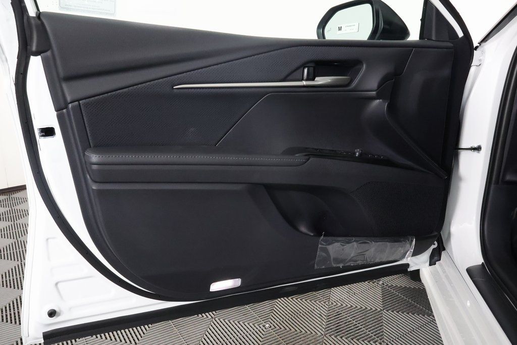 Thumbnail: 2026 Toyota Camry - 7