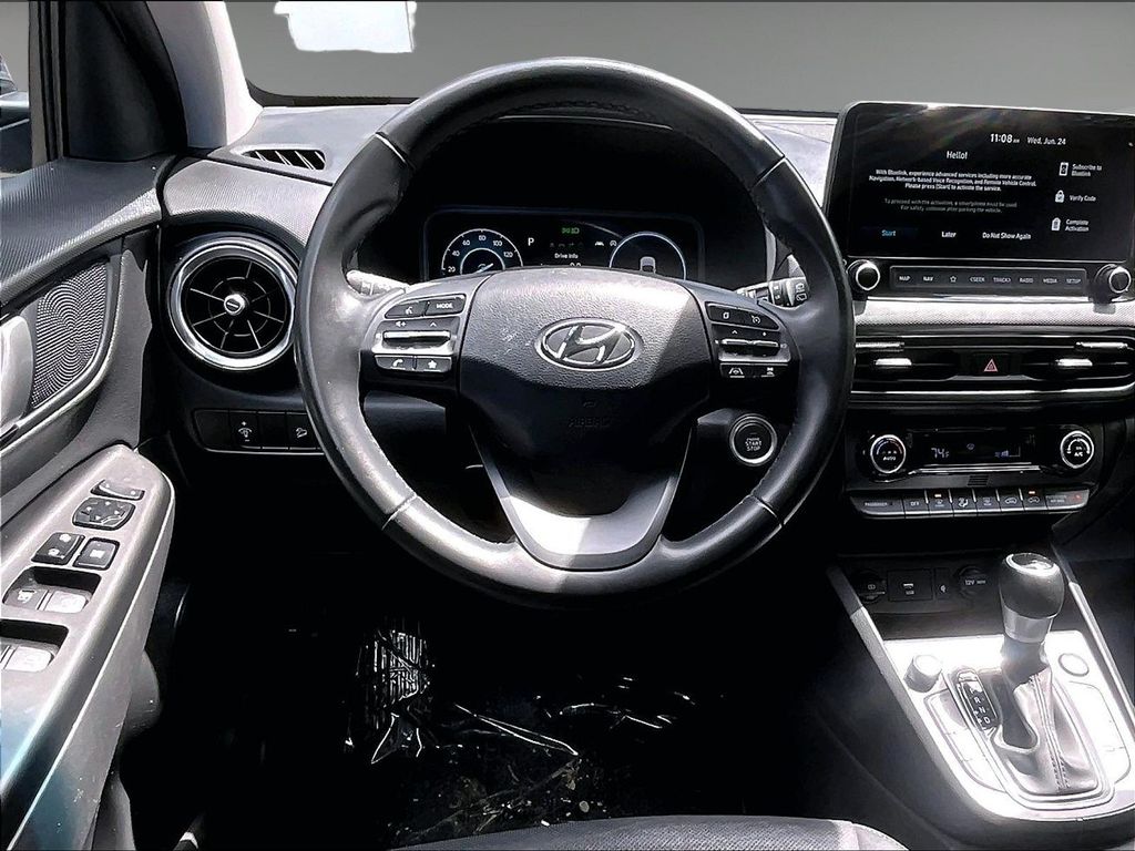 2023 Hyundai Kona — photo 17