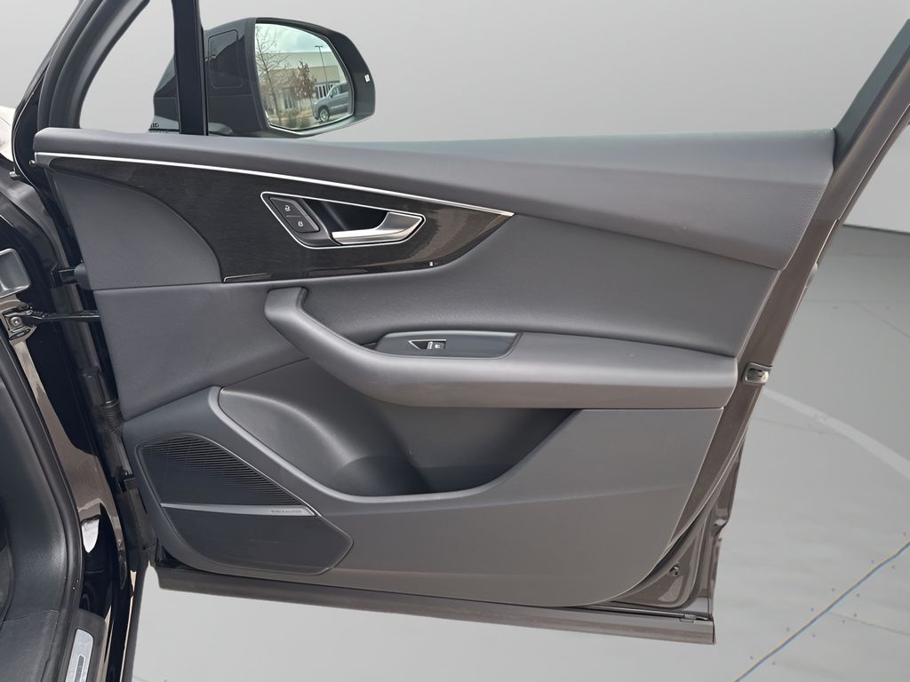 Used Car 2021 Audi Q7  45 Premium Plus For Sale Under $35,000 In Austin, Texas