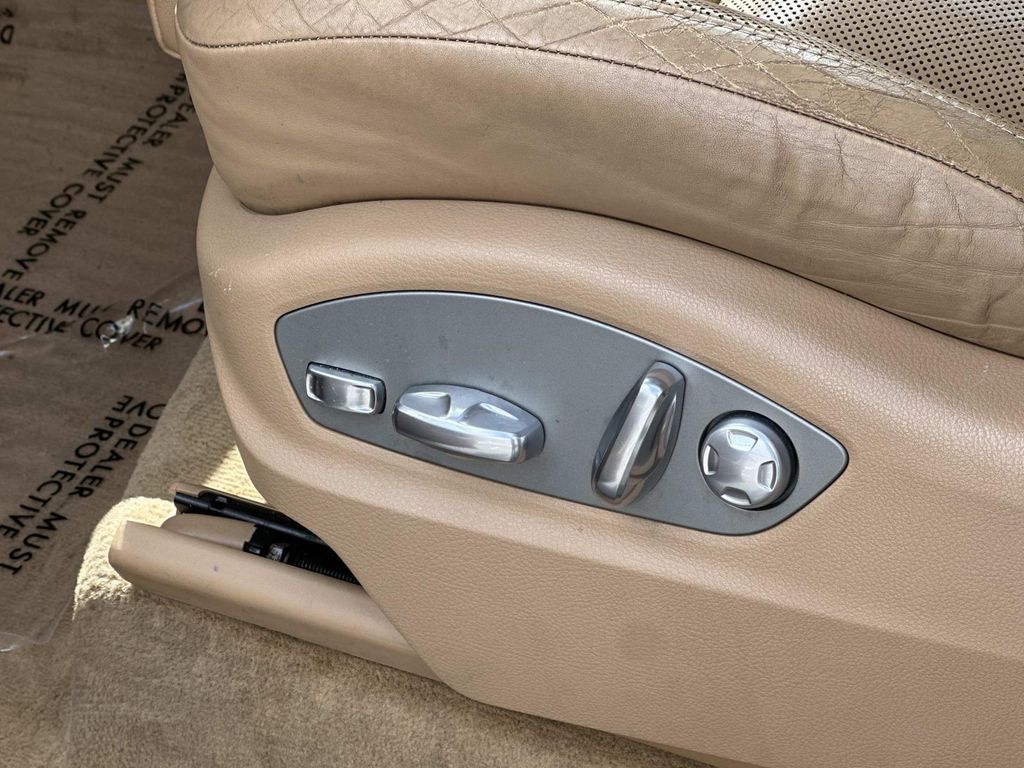 Thumbnail: 2014 Porsche Cayenne - 29