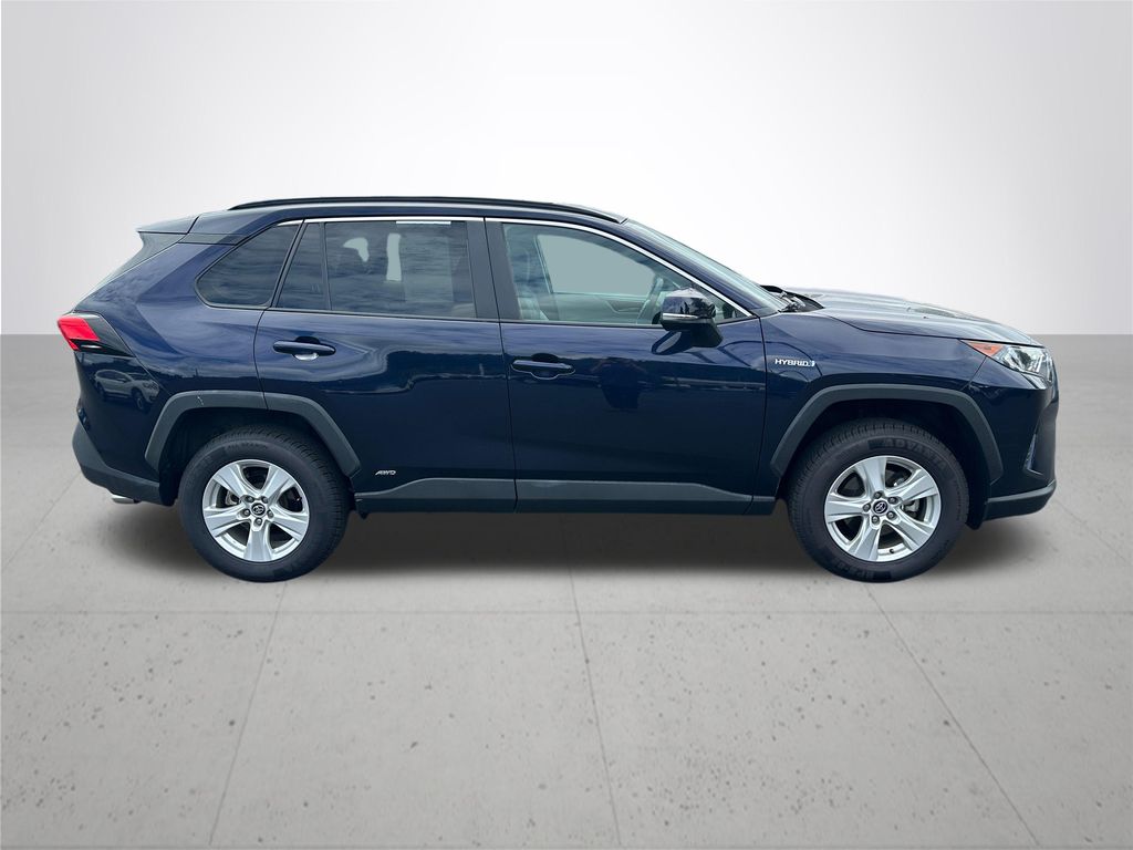 2020 Toyota RAV4 Hybrid XLE