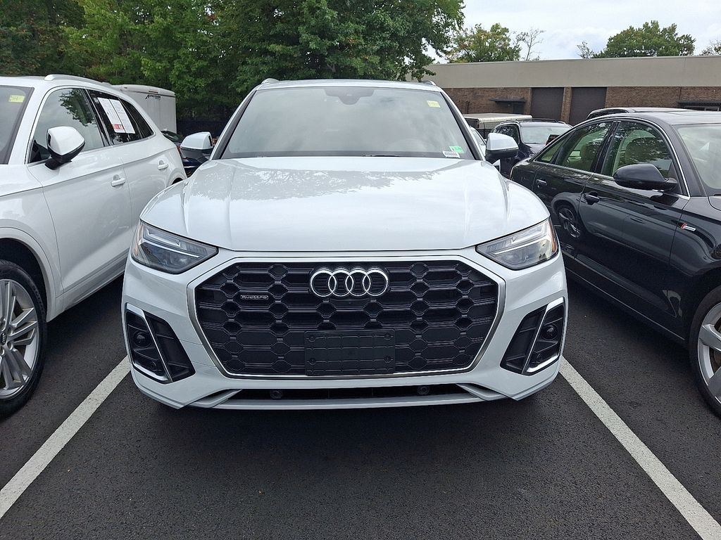 Thumbnail: 2025 Audi Q5 - 2