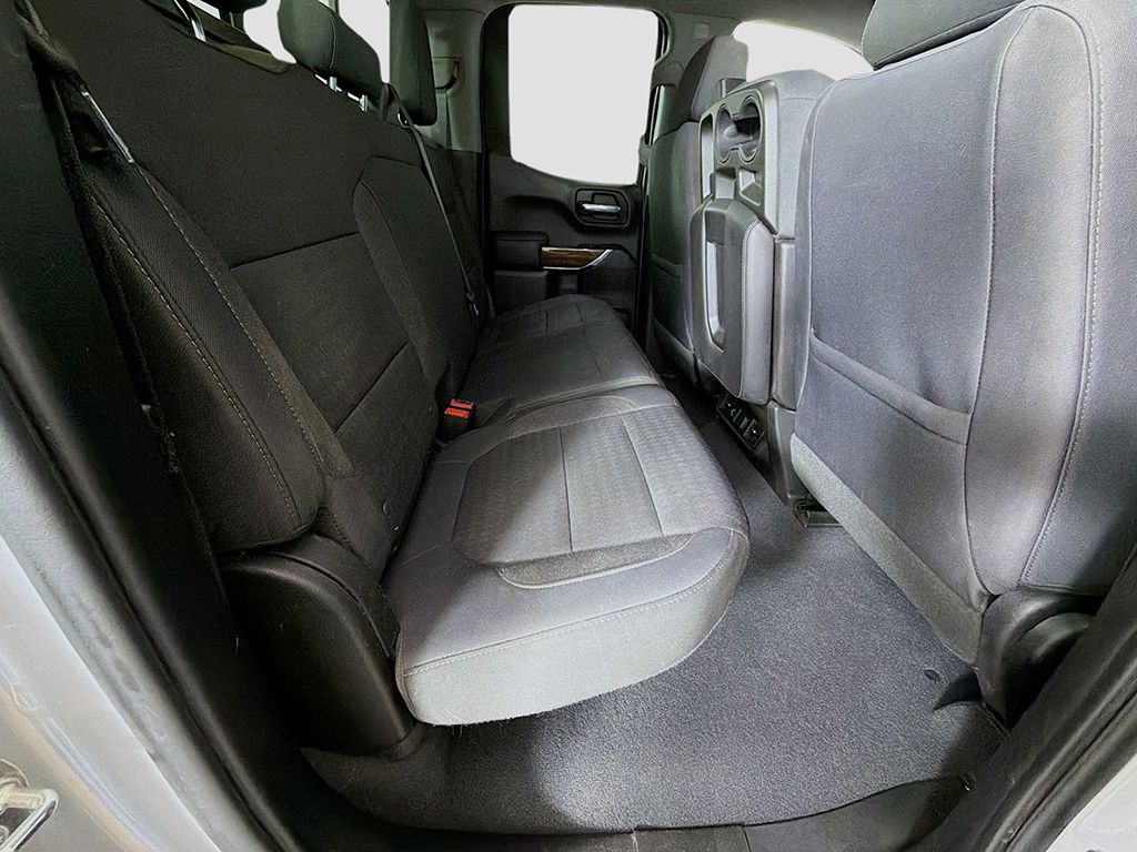 Used 2019 Silver GMC SLE image 21