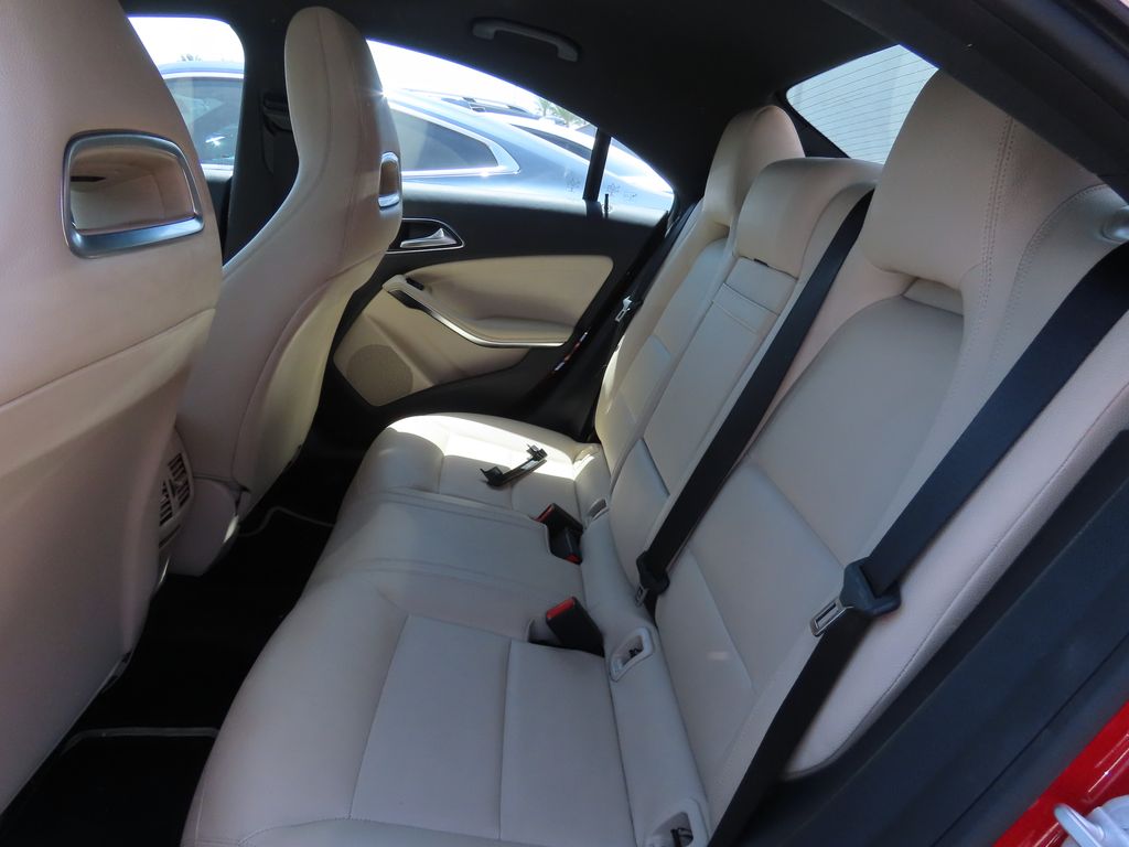 Thumbnail: 2018 Mercedes-Benz CLA - 11