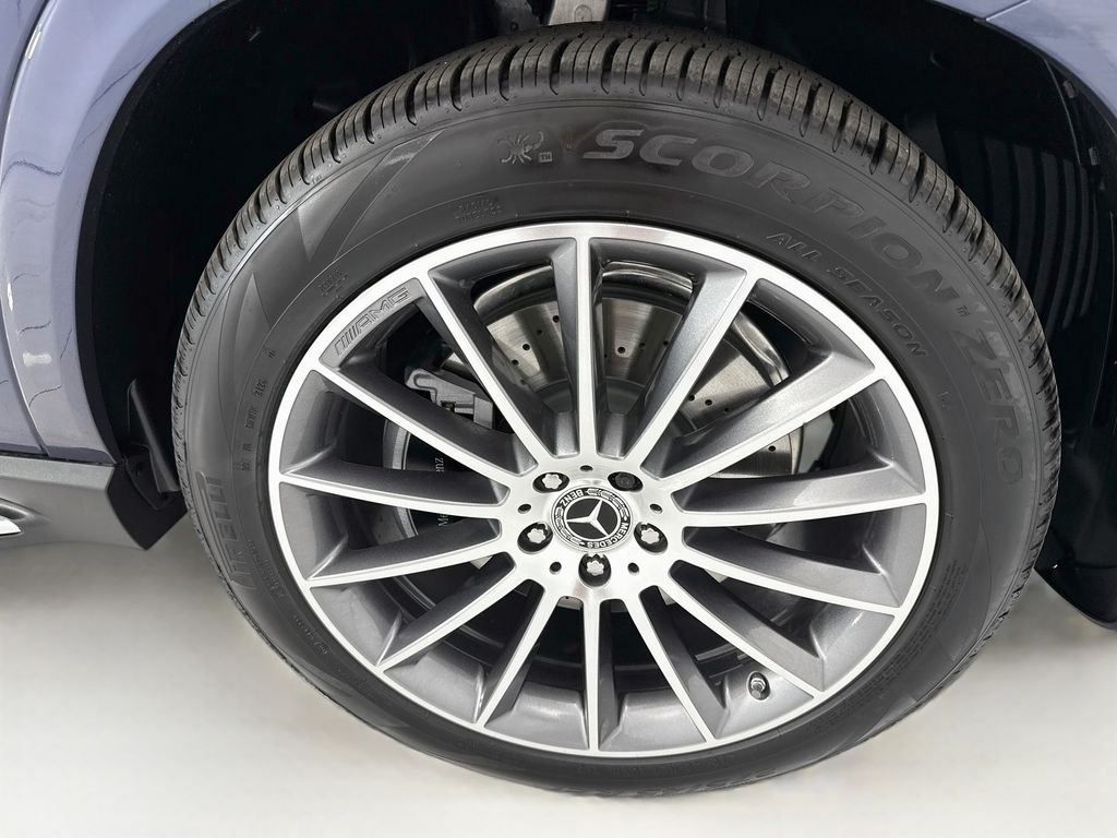 Thumbnail: 2026 Mercedes-Benz GLE - 32