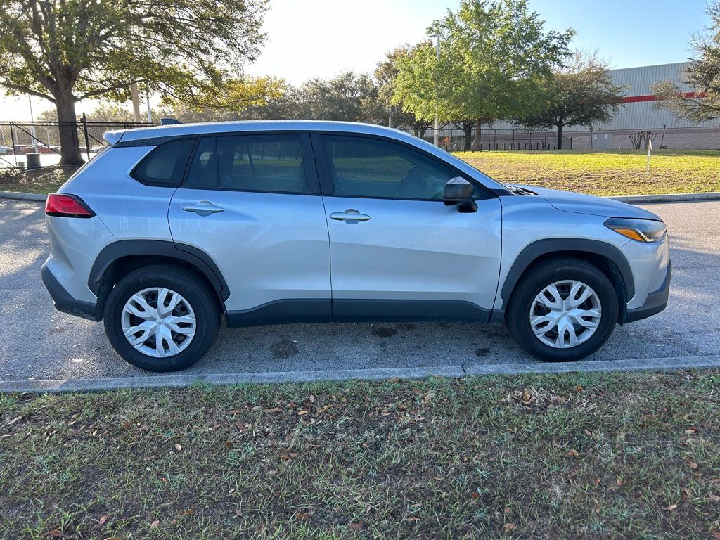 Thumbnail: 2022 Toyota Corolla Cross - 6