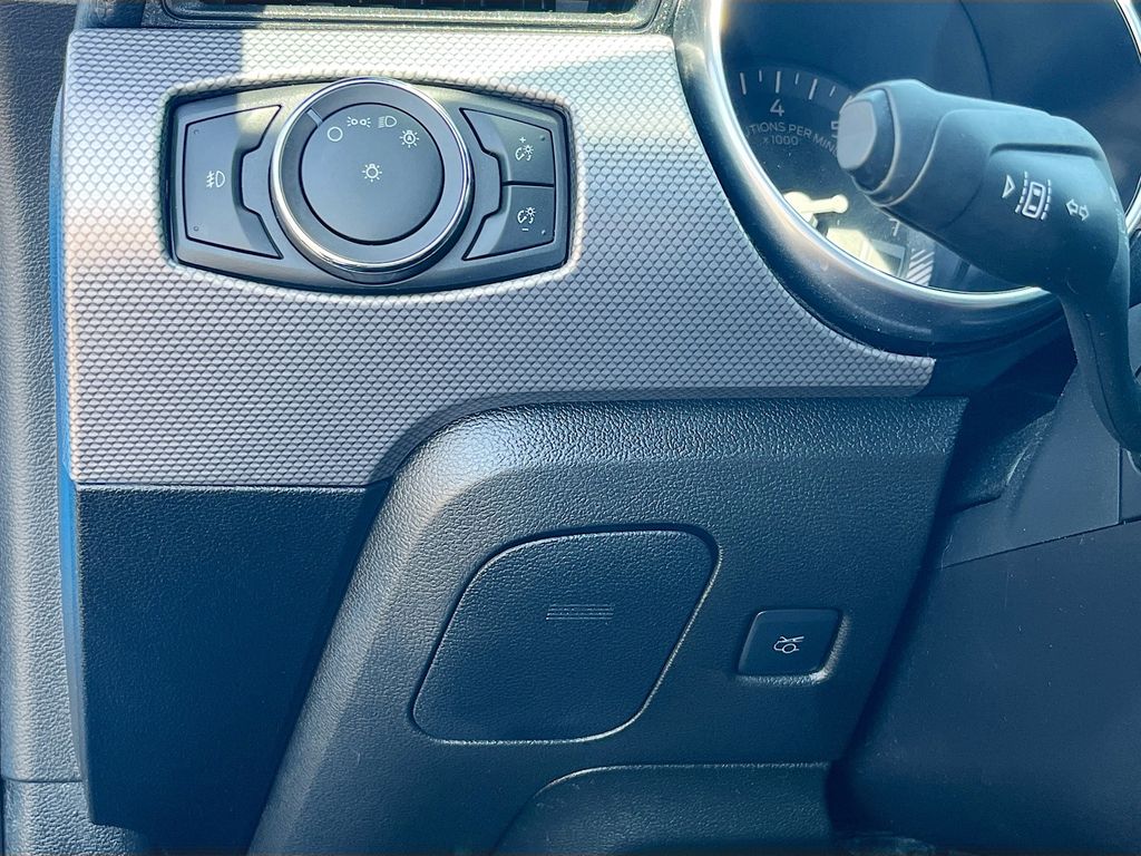 Used 2021 Blue Ford GT image 10