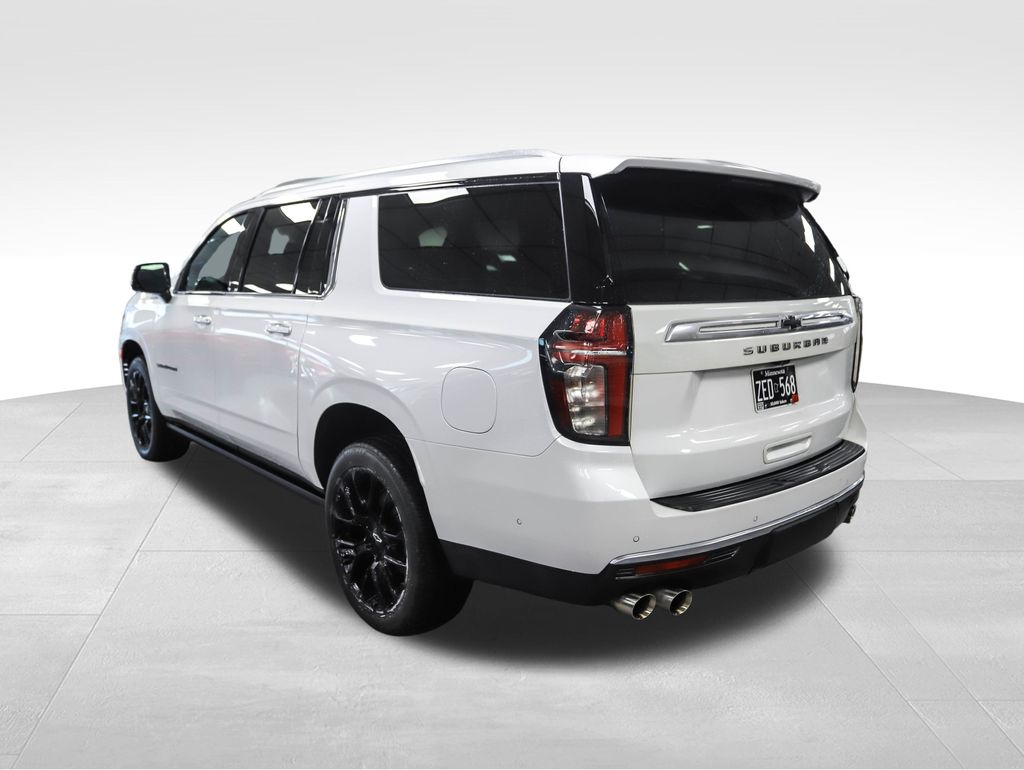 Thumbnail: 2024 Chevrolet Suburban - 3
