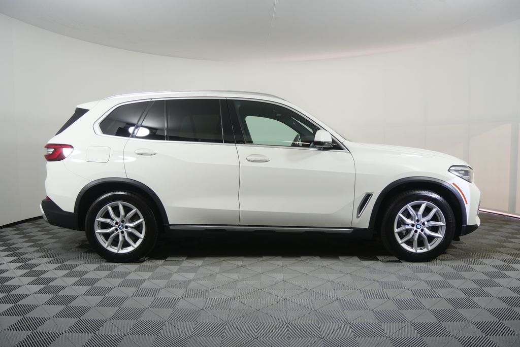 Thumbnail: 2020 BMW X5 - 2