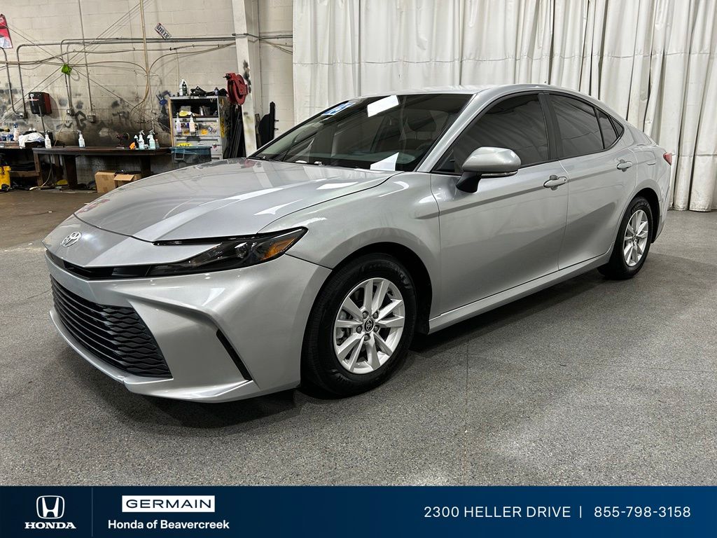 Used 2025 Silver Toyota LE image 4