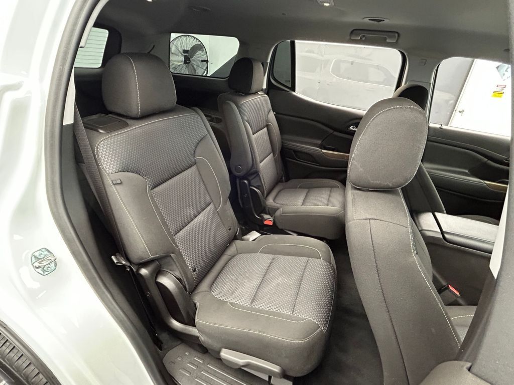 Used 2022 Summit White GMC SLE image 46