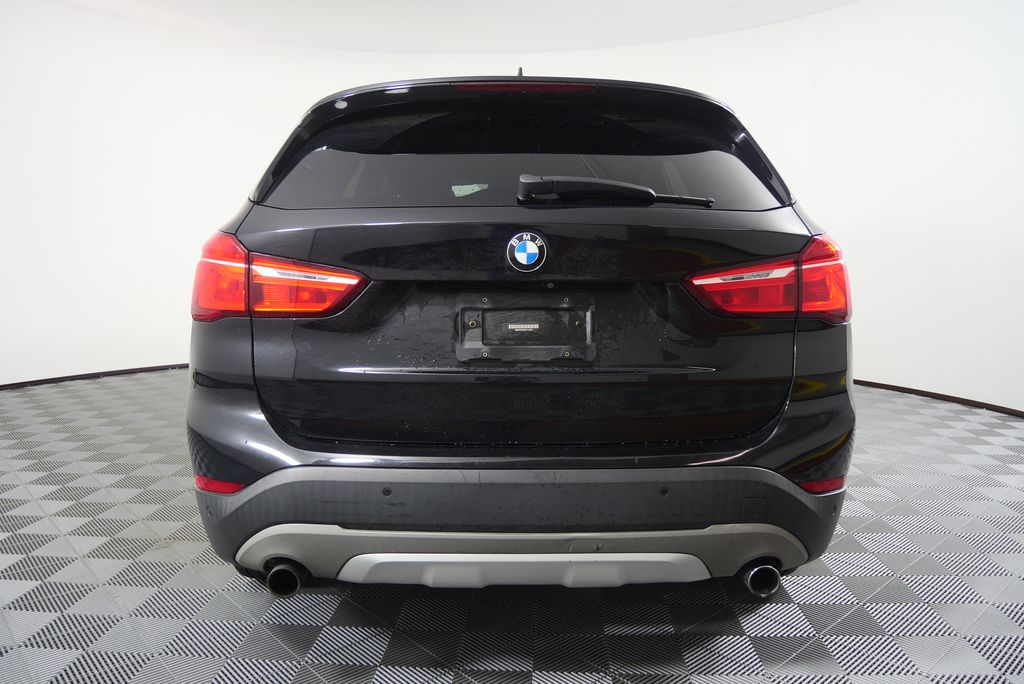 Thumbnail: 2017 BMW X1 - 4