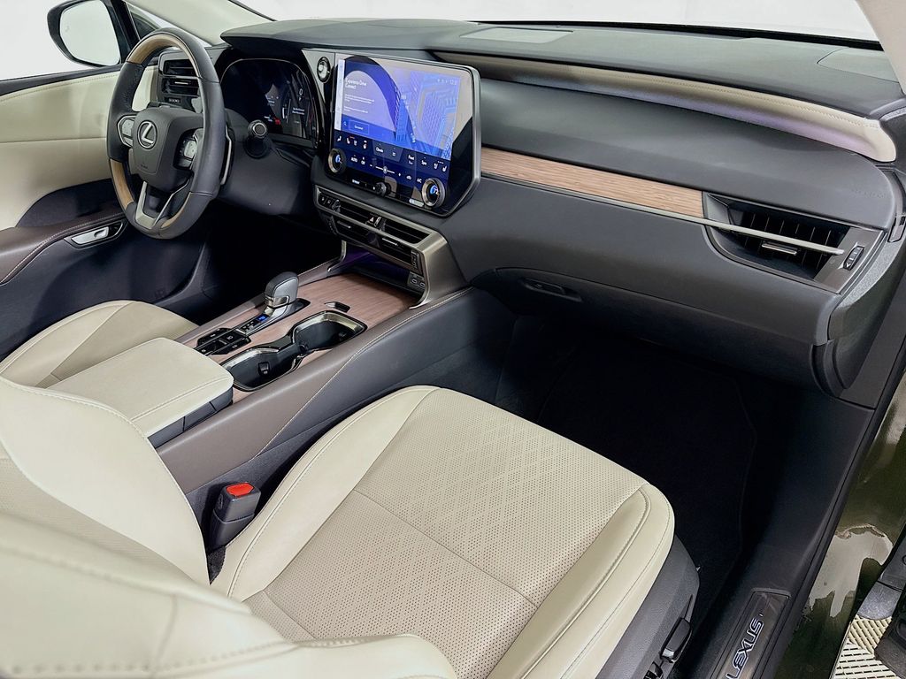 Thumbnail: 2025 Lexus RX - 30