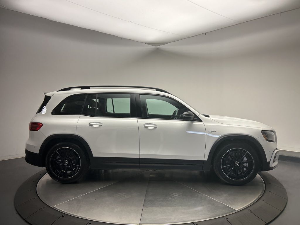 Thumbnail: 2026 Mercedes-Benz GLB - 8