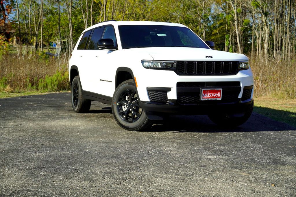 New Car 2025 Jeep Grand Cherokee L  Altitude X For Sale Under $40,000 In Taylor, Texas