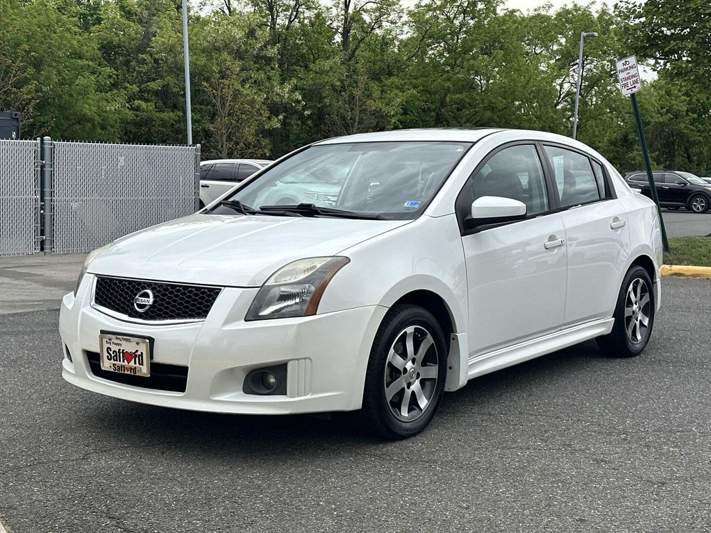 Aspen White 2012 Nissan Sentra 2.0 SR Sedan Front-Wheel Drive Continuously Variable Transmission
