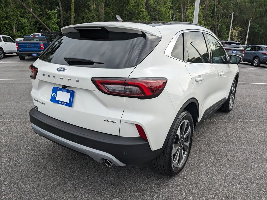 2025 Ford Escape Platinum