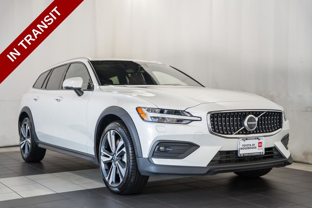 Crystal White Pearl 2025 Volvo V60 Wagon All-Wheel Drive Automatic