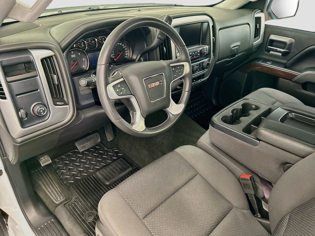 Thumbnail: 2016 GMC Sierra 1500 - 9