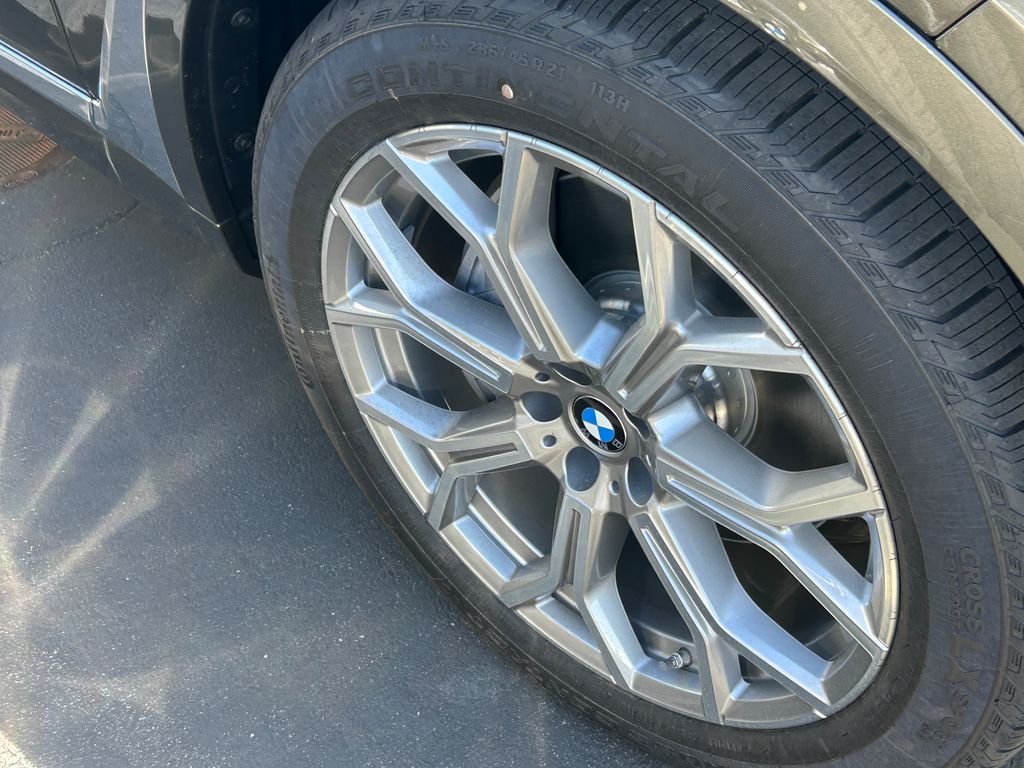 2026 BMW X7 xDrive40i 3