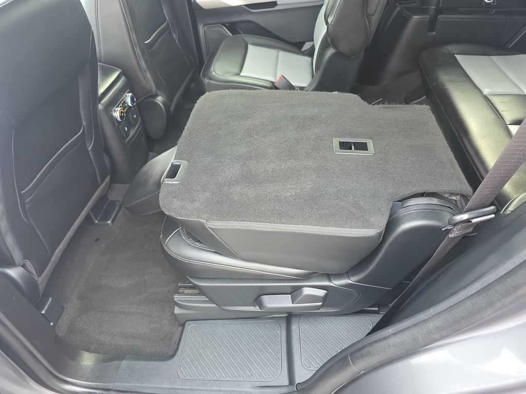 Certified Used 2023 Gray Ford XLT image 41