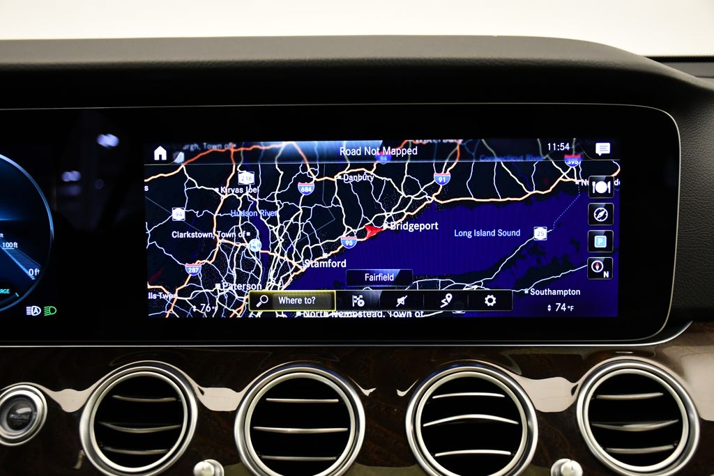 Thumbnail: 2023 Mercedes-Benz E-Class - 25