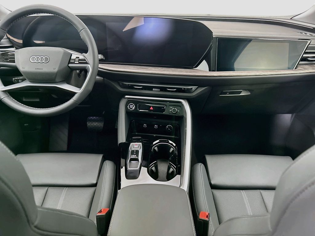 Thumbnail: 2026 Audi Q5 - 13