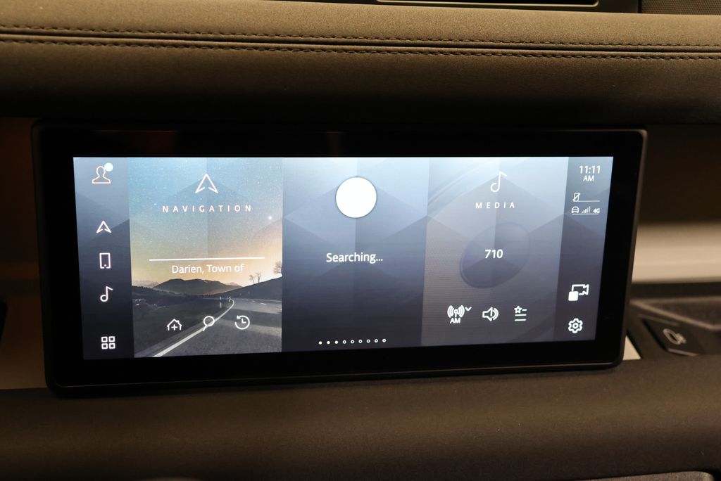 Thumbnail: 2023 Land Rover Defender - 21