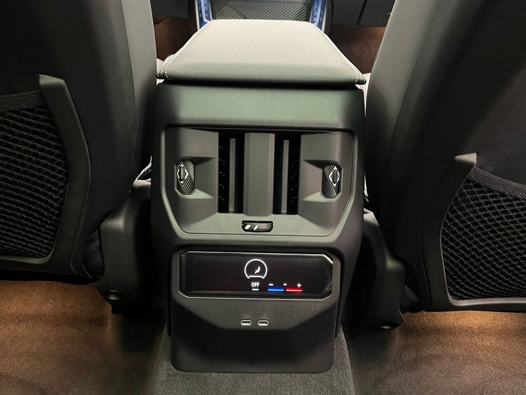 Thumbnail: 2026 BMW X3 - 9