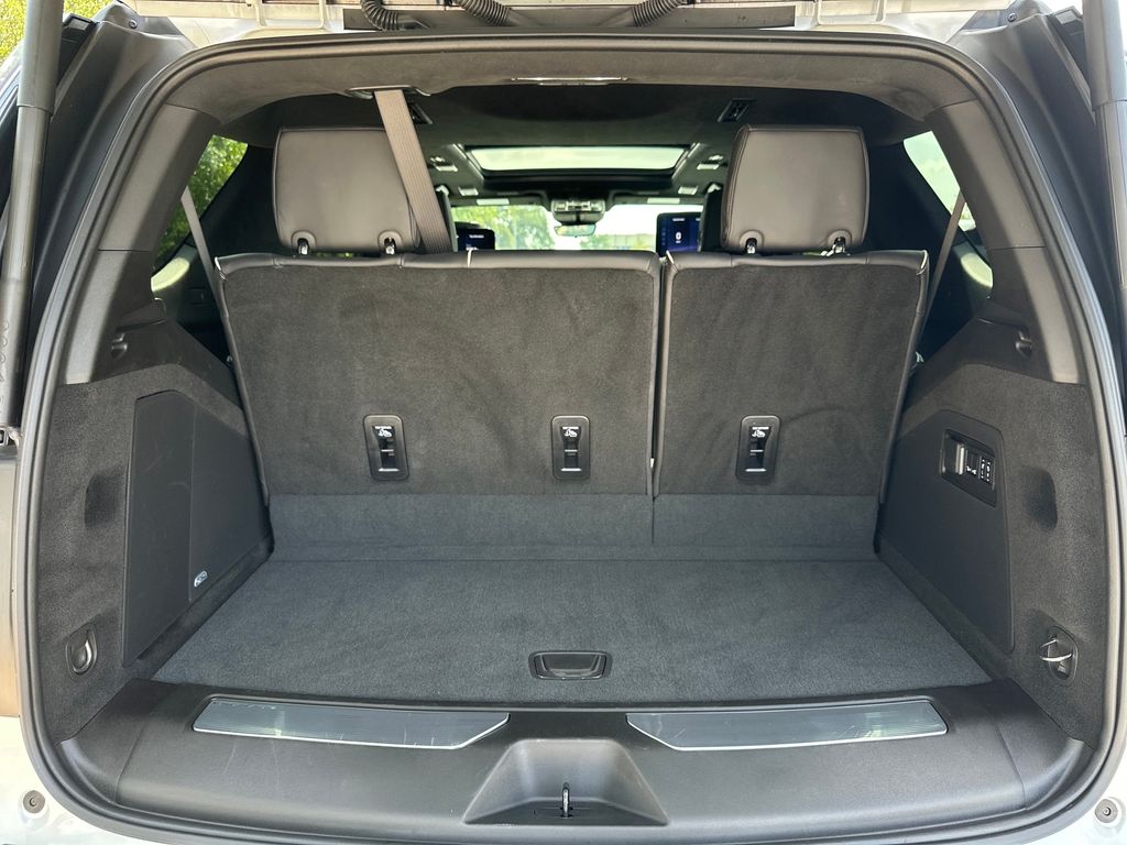 Used Car 2025 Cadillac Escalade  V-series For Sale Under $200,000 In Austin, Texas
