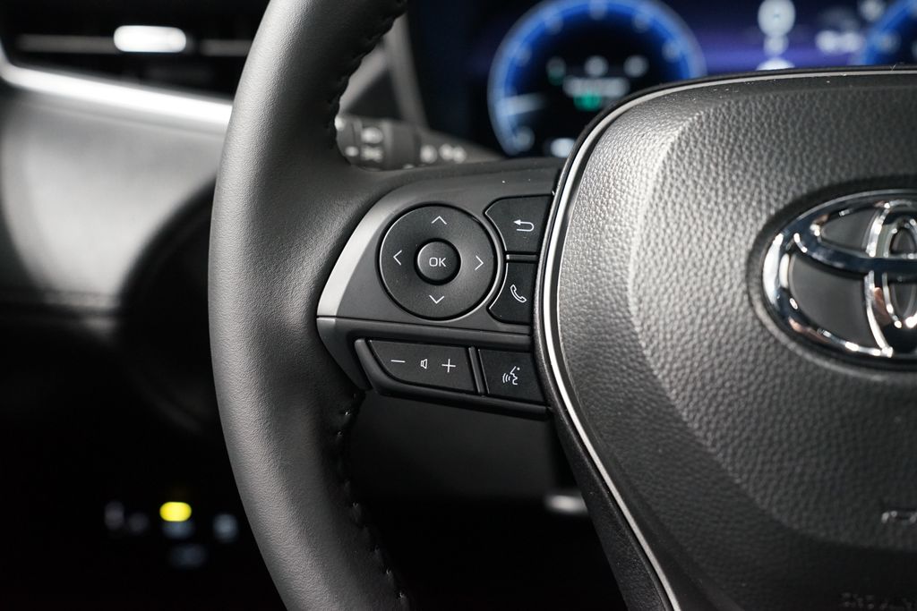 Thumbnail: 2026 Toyota Corolla Cross - 14