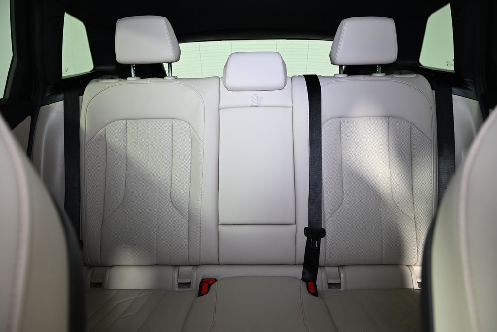 Thumbnail: 2026 BMW X3 - 25