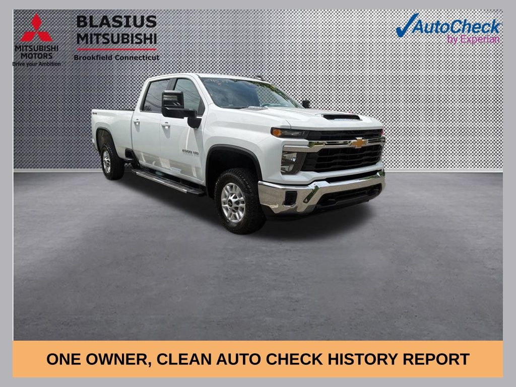 Summit White 2024 Chevrolet Silverado 2500HD LT Crew Cab 4WD Pickup Truck Four-Wheel Drive Automatic