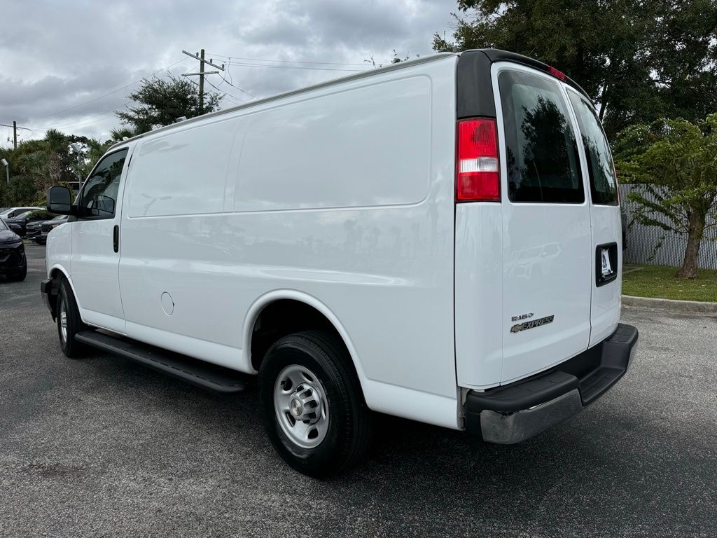 2022 Chevrolet Express 2500 Work Van 6