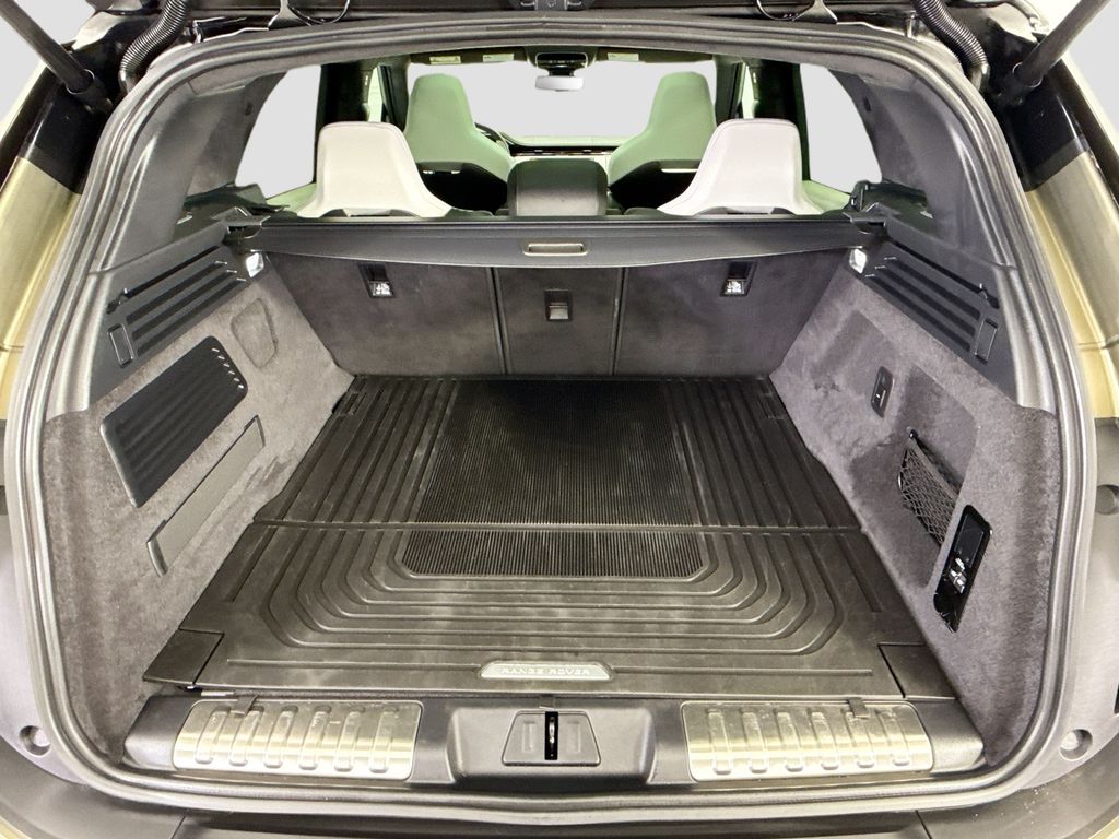 Thumbnail: 2024 Land Rover Range Rover Sport - 27