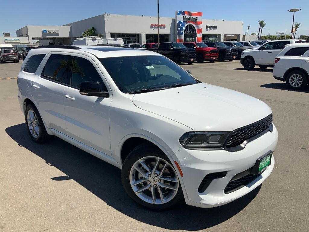 White 2024 Dodge Durango SUV / Crossover Rear-Wheel Drive 8-Speed Automatic