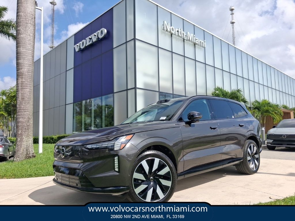 2025 Volvo EX90 Twin Motor Plus