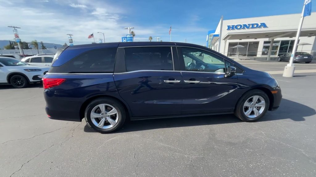 Thumbnail: 2019 Honda Odyssey - 9