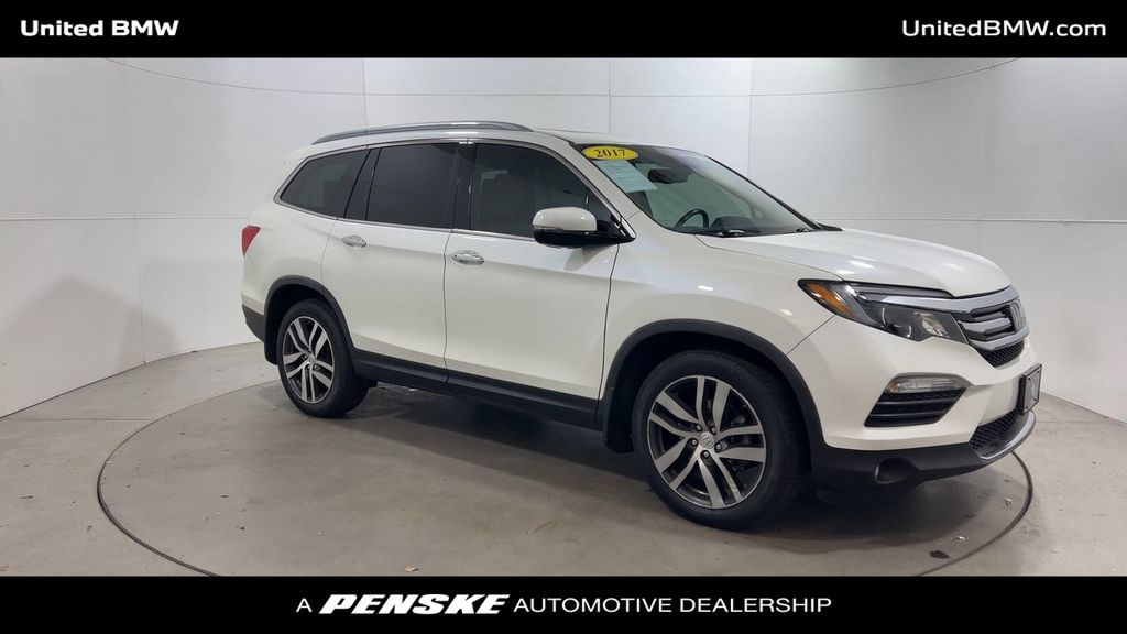 2017 Honda Pilot Elite 2