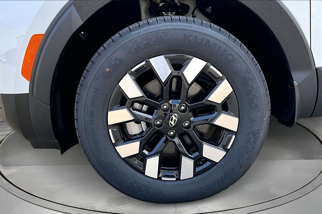 New 2026 White Hyundai SEL image 10
