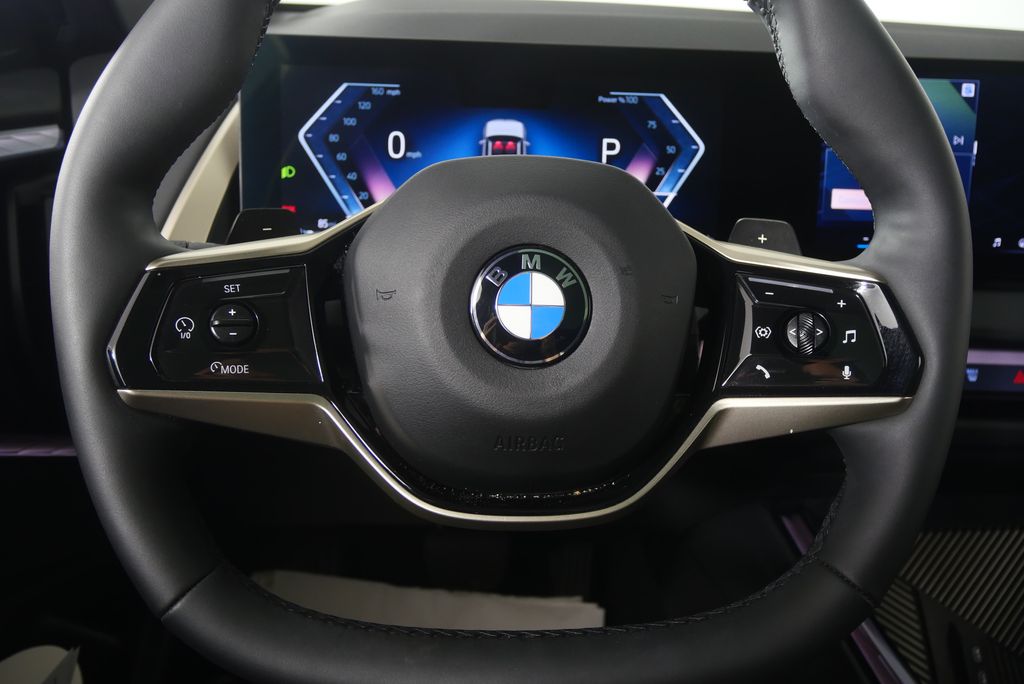 Thumbnail: 2025 BMW X3 - 17