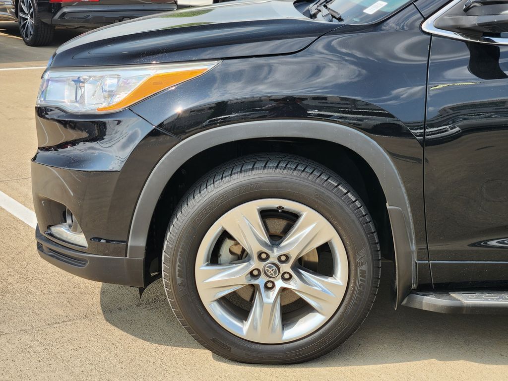 2016 Toyota Highlander Limited Black at Autostrade