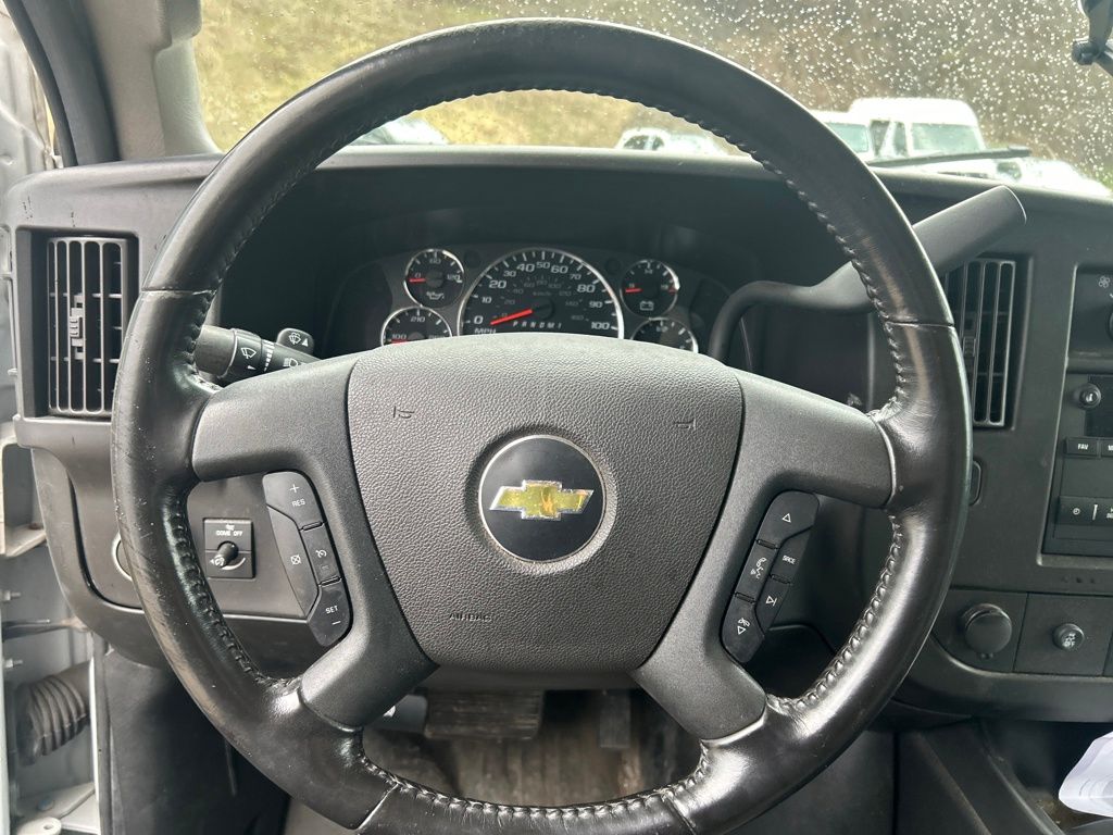 2022 Chevrolet Express 3500 Work Van - 10