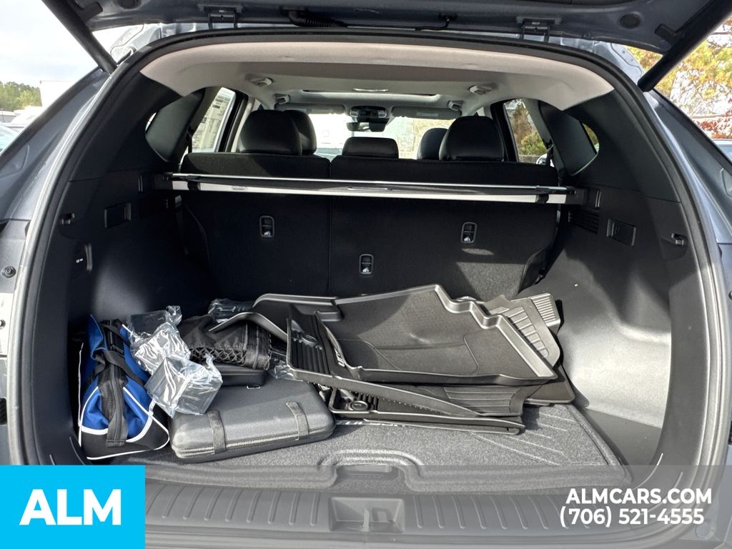 Used 2026 Gray Hyundai SEL Premium image 17