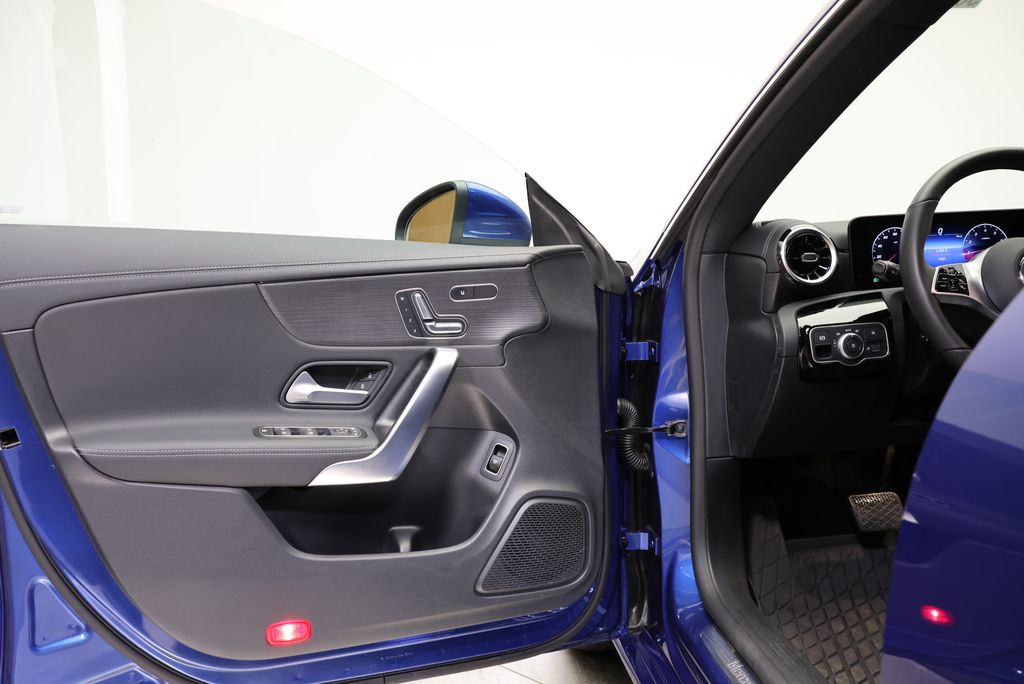 Thumbnail: 2026 Mercedes-Benz CLA - 31